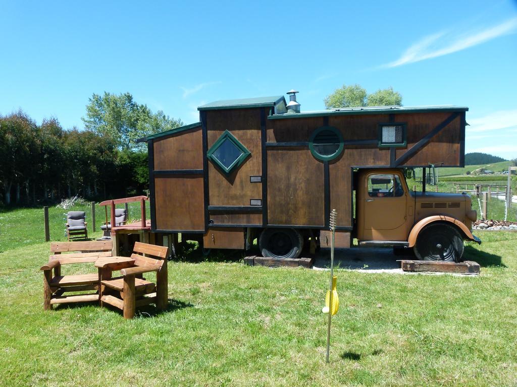 קאיקורה Wacky Stays - Unique Farm-Stay Glamping Rentals, Free Animal Feeding Tours חדר תמונה