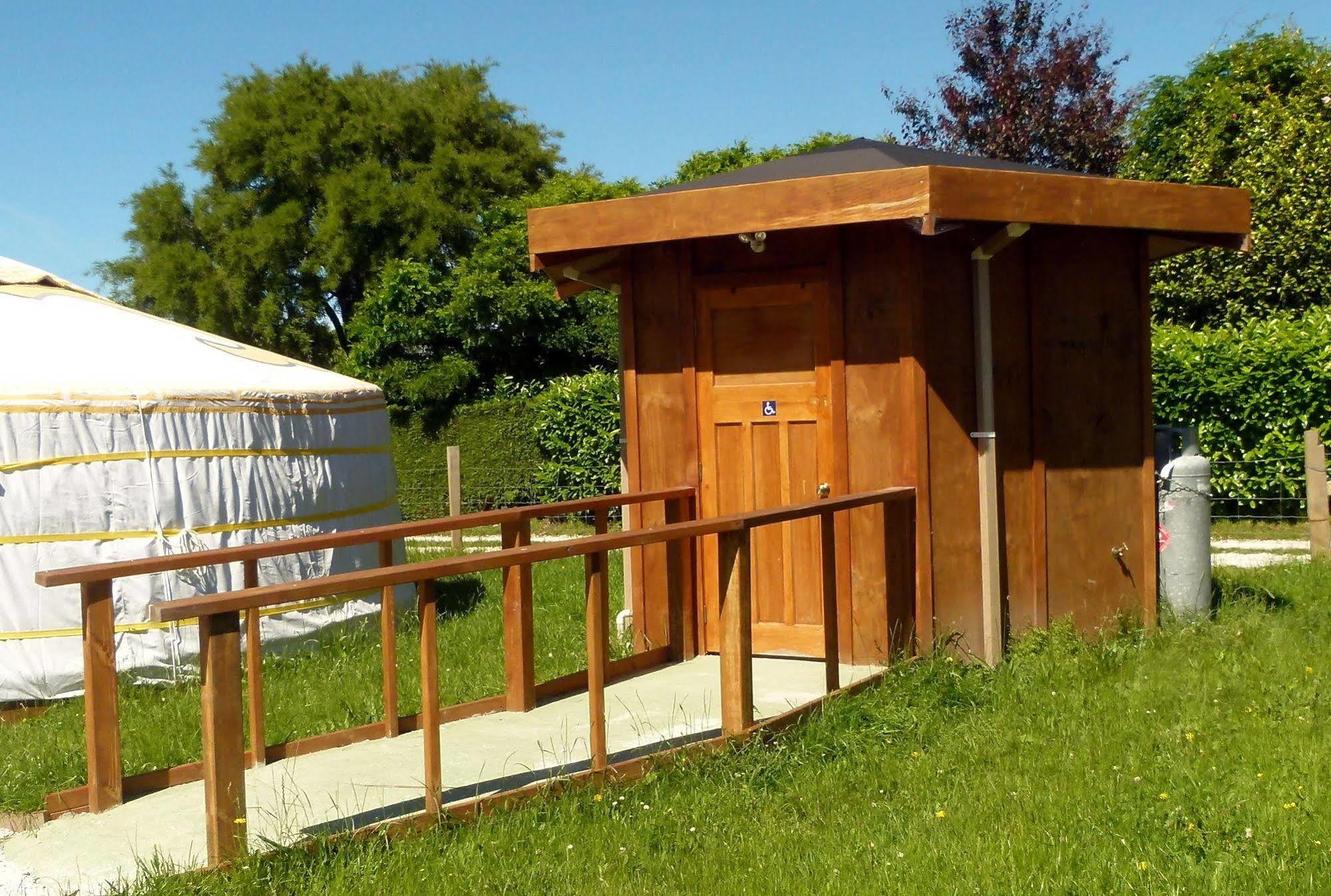 קאיקורה Wacky Stays - Unique Farm-Stay Glamping Rentals, Free Animal Feeding Tours מראה חיצוני תמונה