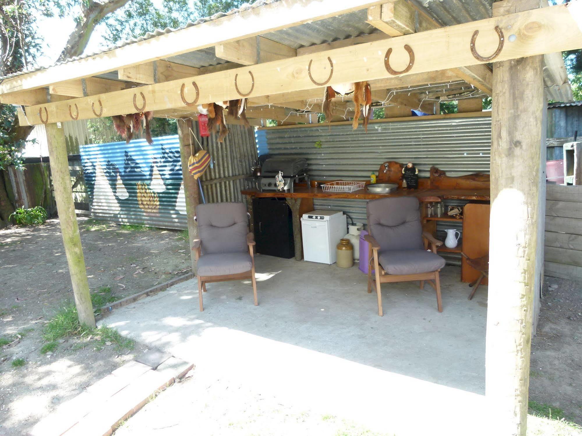 קאיקורה Wacky Stays - Unique Farm-Stay Glamping Rentals, Free Animal Feeding Tours מראה חיצוני תמונה